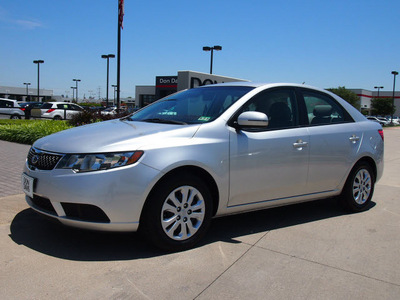 kia forte 2011 silver sedan ex gasoline 4 cylinders front wheel drive automatic 76018