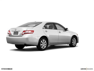 toyota camry 2010 sedan le gasoline 6 cylinders front wheel drive automatic 34788