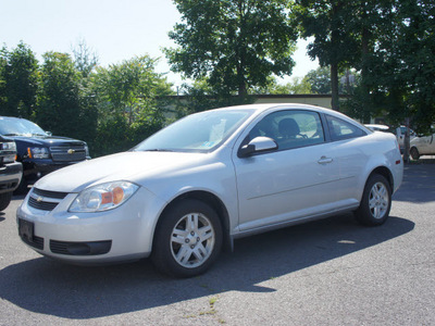 chevrolet cobalt 2005 silver coupe ls gasoline 4 cylinders front wheel drive automatic with overdrive 07507