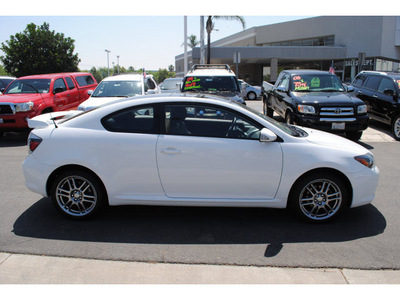 scion tc 2009 white coupe gasoline 4 cylinders front wheel drive automatic 91761