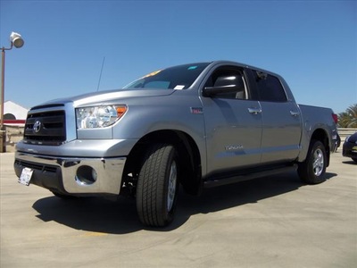 toyota tundra 2010 silver grade gasoline 8 cylinders 2 wheel drive automatic 90241