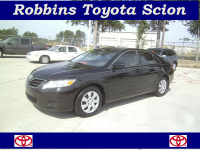 toyota camry 2010 black sedan le gasoline 4 cylinders front wheel drive automatic 75503