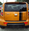 kia soul 2010 orange hatchback ignition w sunroof gasoline 4 cylinders front wheel drive automatic 32901