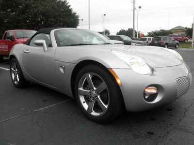 pontiac solstice 2006 silver gasoline 4 cylinders rear wheel drive 5 speed manual 34474