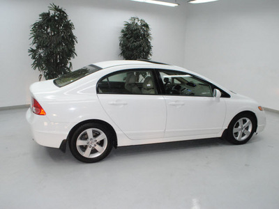 honda civic 2006 white sedan ex gasoline 4 cylinders front wheel drive automatic 91731