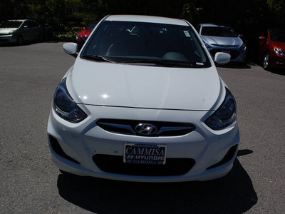 hyundai accent 2012 white hatchback gs gasoline 4 cylinders front wheel drive automatic 94010