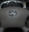 toyota highlander 2004 suv gasoline 6 cylinders all whee drive not specified 80126