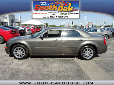 chrysler 300c 2008 gray sedan hemi gasoline 8 cylinders rear wheel drive automatic 60443