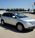 lincoln mkx 2011 silver suv mkx gasoline 6 cylinders front wheel drive automatic 76108