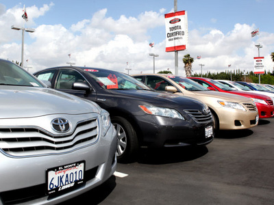 toyota camry 2010 white sedan gasoline 4 cylinders front wheel drive automatic 91731