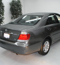 toyota camry 2005 gray sedan le v6 gasoline 6 cylinders front wheel drive automatic 91731