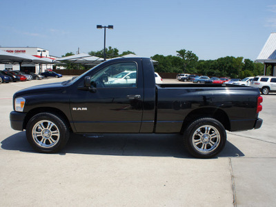 dodge ram pickup 1500 2008 black pickup truck 6 cylinders automatic with overdrive 76087