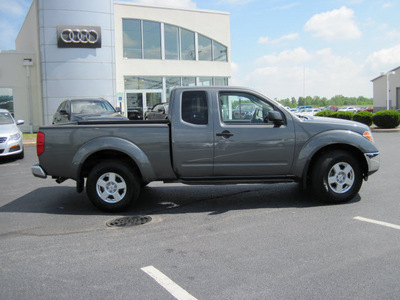 nissan frontier 2008 gray se v6 gasoline 6 cylinders 4 wheel drive 5 speed automatic 46410