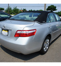 toyota camry 2009 silver sedan le gasoline 4 cylinders front wheel drive automatic with overdrive 08902