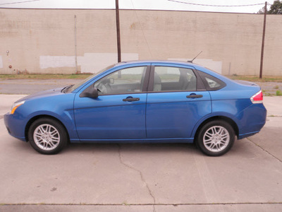 ford focus 2010 blue sedan se gasoline 4 cylinders front wheel drive automatic 28217