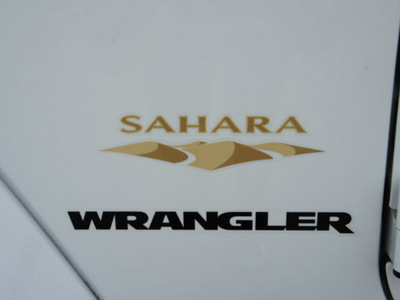 jeep wrangler 2012 white suv sahara 6 cylinders automatic 76108