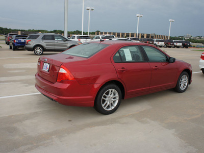 ford fusion 2012 red sedan s gasoline 4 cylinders front wheel drive automatic 76108