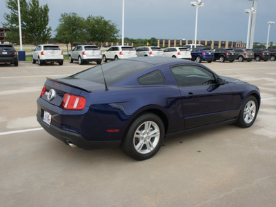 ford mustang 2012 dk  blue coupe v6 6 cylinders 6 speed manual 76108