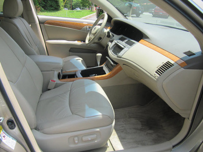 toyota avalon 2005 lt  brown sedan xls gasoline 6 cylinders front wheel drive automatic 28805
