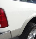 dodge ram pickup 1500 2009 white pickup truck slt gasoline 8 cylinders 4 wheel drive automatic 77388