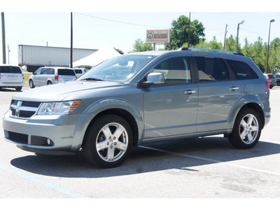 dodge journey 2010 silver suv r t gasoline 6 cylinders all whee drive automatic 46036