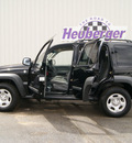 jeep liberty 2006 black suv sport gasoline 6 cylinders 4 wheel drive automatic 80905