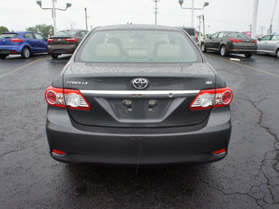 toyota corolla 2011 gray sedan gasoline 4 cylinders front wheel drive automatic 19153