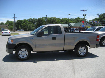 ford f 150 2006 beige pickup truck xl gasoline 6 cylinders rear wheel drive 4 speed with overdrive 62863