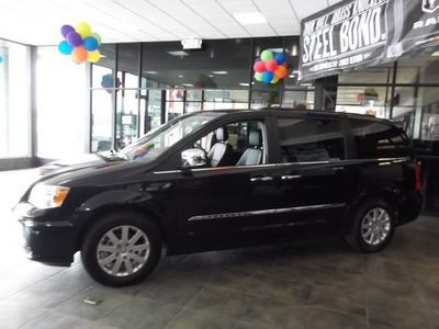 chrysler town and country 2011 black van touring l flex fuel 6 cylinders front wheel drive automatic 08812