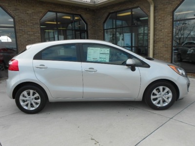 kia rio5 2013 silver wagon gasoline 4 cylinders front wheel drive 6 speed automatic 43228