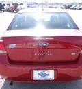 ford focus 2009 red sedan se gasoline 4 cylinders front wheel drive 77388