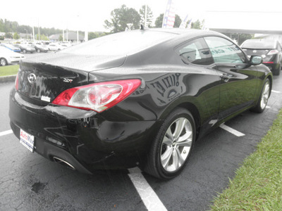 hyundai genesis coupe 2011 black coupe 2 0t gasoline 4 cylinders rear wheel drive 6 speed manual 34474