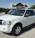 ford expedition 2008 white suv xlt gasoline 8 cylinders 2 wheel drive automatic with overdrive 76087