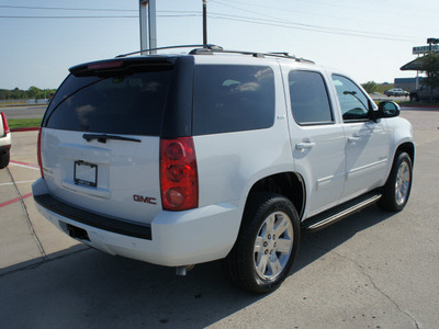 gmc yukon 2012 white suv slt flex fuel 8 cylinders 2 wheel drive automatic 76087