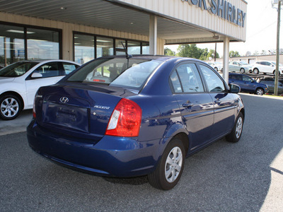 hyundai accent 2011 lt  blue sedan gls gasoline 4 cylinders front wheel drive automatic 27215