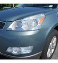 chevrolet traverse 2009 cyber gray suv lt gasoline 6 cylinders all whee drive automatic 07712