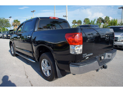 toyota tundra 2007 black limited gasoline 8 cylinders 2 wheel drive automatic 33157