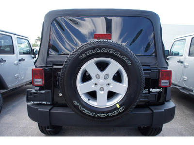 jeep wrangler unlimited 2012 black suv sport gasoline 6 cylinders 4 wheel drive automatic 33157