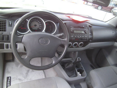 toyota tacoma 2006 beige gasoline 4 cylinders rear wheel drive 5 speed manual 75503