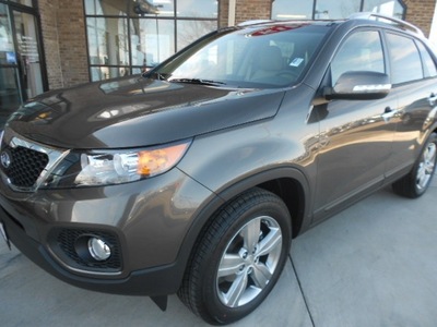 kia sorento 2013 gold suv ex gasoline 4 cylinders all whee drive 6 speed automatic 43228