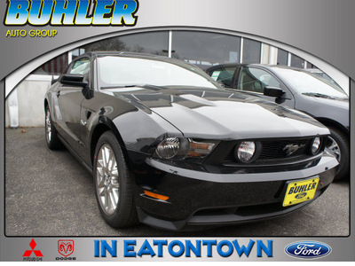 ford mustang 2012 black coupe gt premium gasoline 8 cylinders rear wheel drive automatic 07724