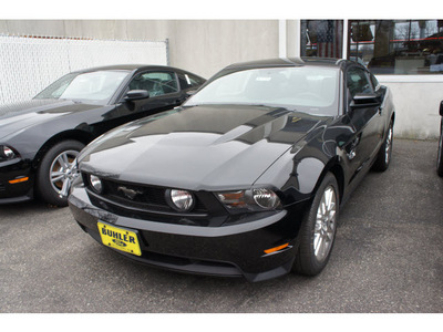 ford mustang 2012 black coupe gt premium gasoline 8 cylinders rear wheel drive automatic 07724