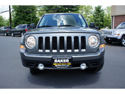 jeep patriot 2012 gray suv limited gasoline 4 cylinders 4 wheel drive automatic with overdrive 08844