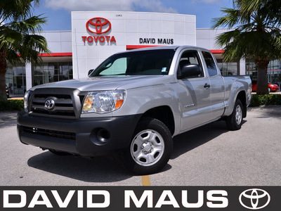 toyota tacoma 2010 silver gasoline 4 cylinders 2 wheel drive automatic 32771