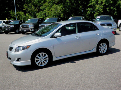 toyota corolla 2010 silver sedan s gasoline 4 cylinders front wheel drive automatic 56001
