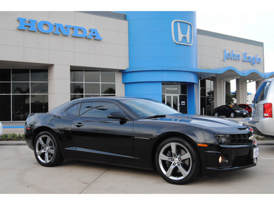 chevrolet camaro 2011 black coupe ss gasoline 8 cylinders rear wheel drive autostick 77065