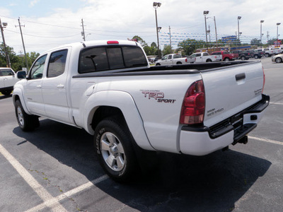 toyota tacoma 2008 white prerunner v6 gasoline 6 cylinders 2 wheel drive automatic 32401