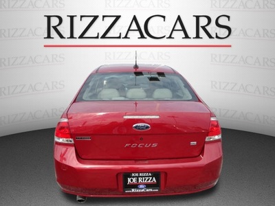 ford focus 2009 red sedan se gasoline 4 cylinders front wheel drive automatic with overdrive 60546