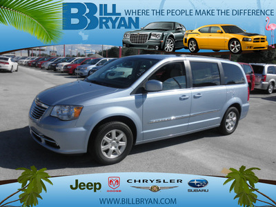 chrysler town and country 2012 lt  blue van touring flex fuel 6 cylinders front wheel drive automatic 34731