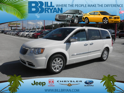 chrysler town and country 2012 white van touring l flex fuel 6 cylinders front wheel drive automatic 34731